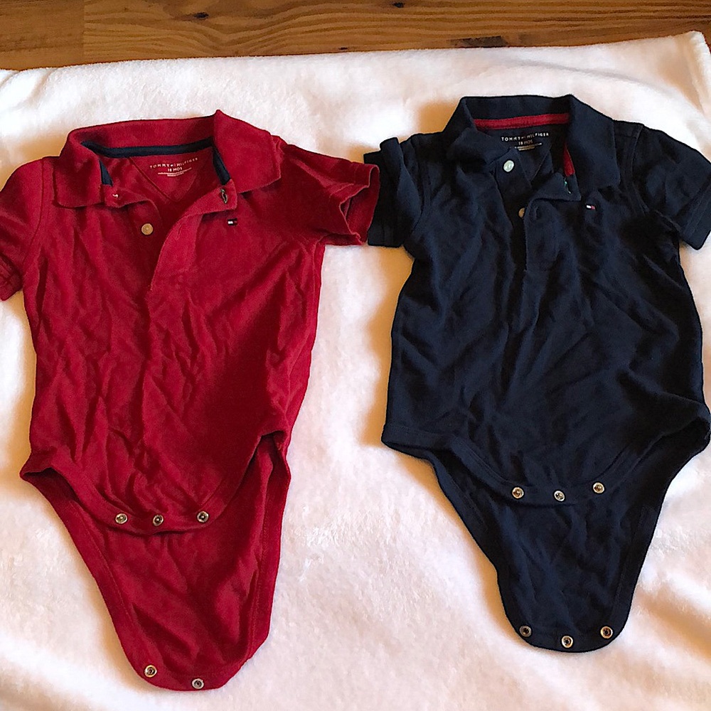 Tommy Hilfiger boys short sleeve onesie size 18 mo